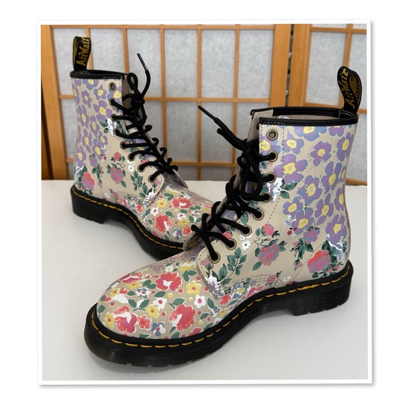 Dr. Martens 1460 Floral Lace-up Combat Boots - Picture 4 of 13